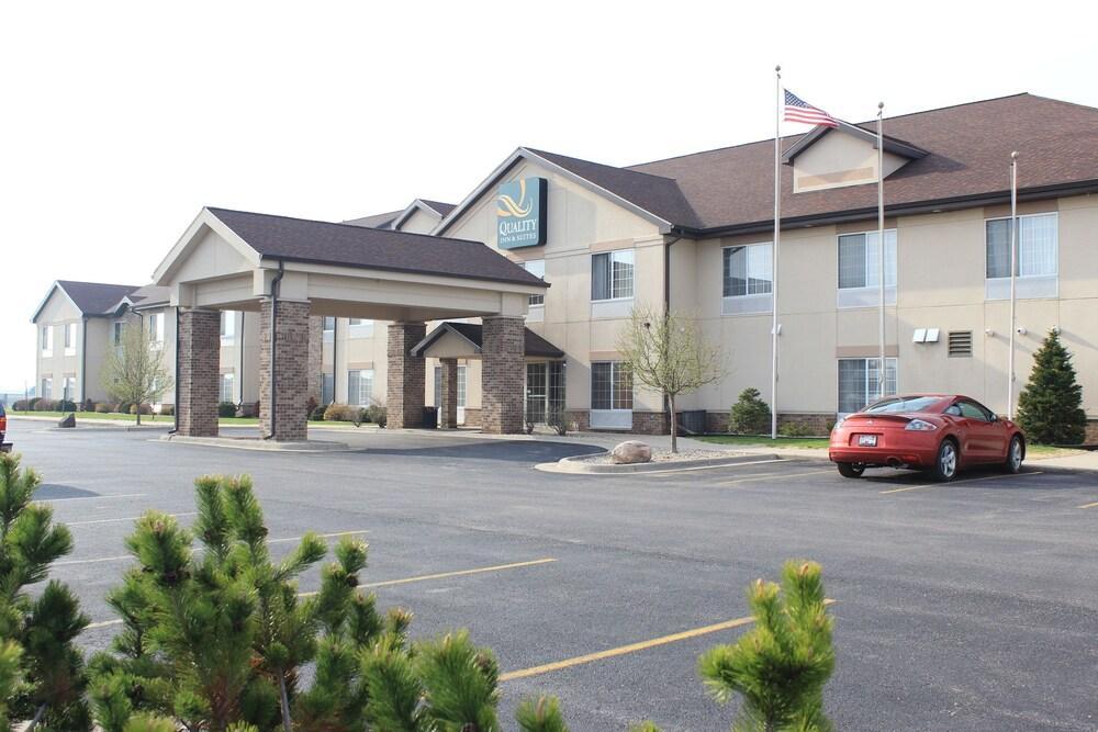 Quality Inn & Suites Lodi I-90 Екстериор снимка