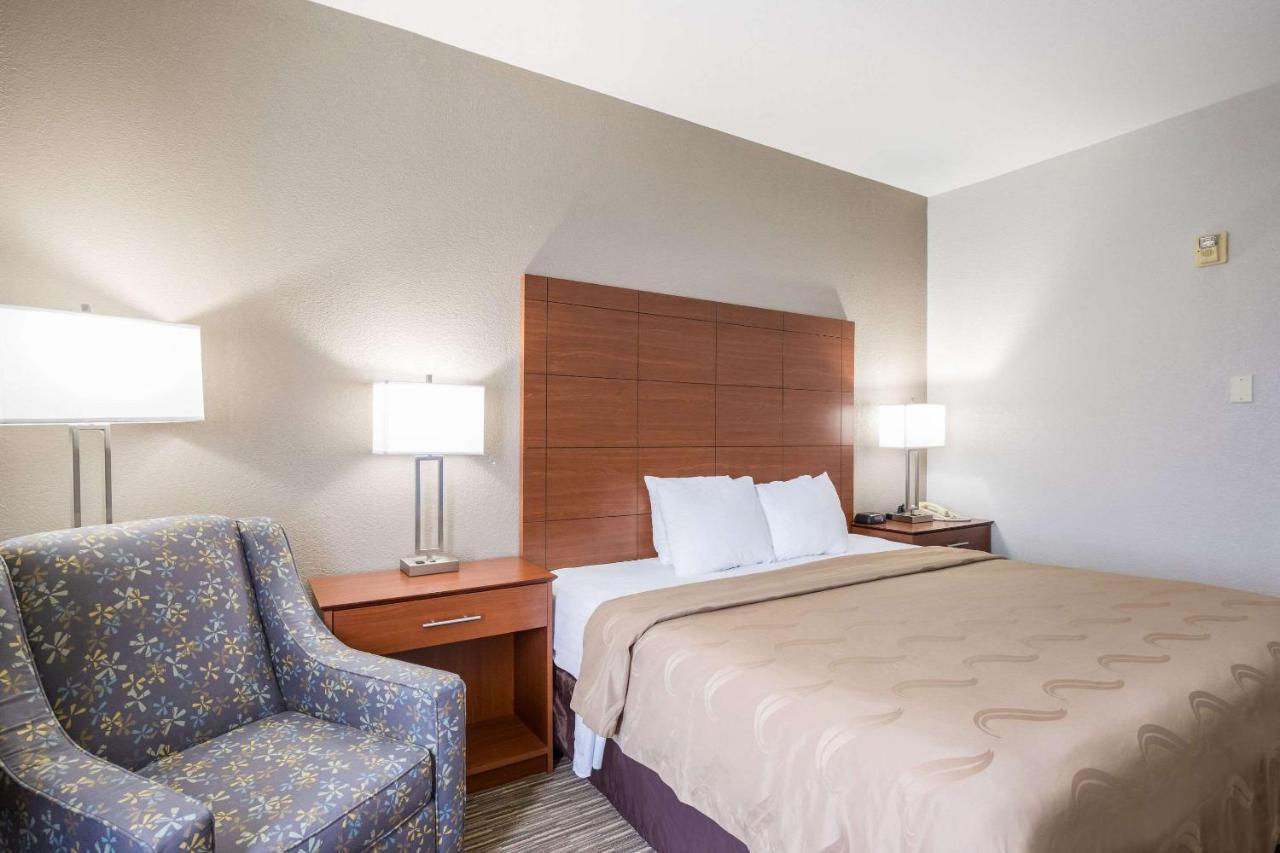 Quality Inn & Suites Lodi I-90 Екстериор снимка