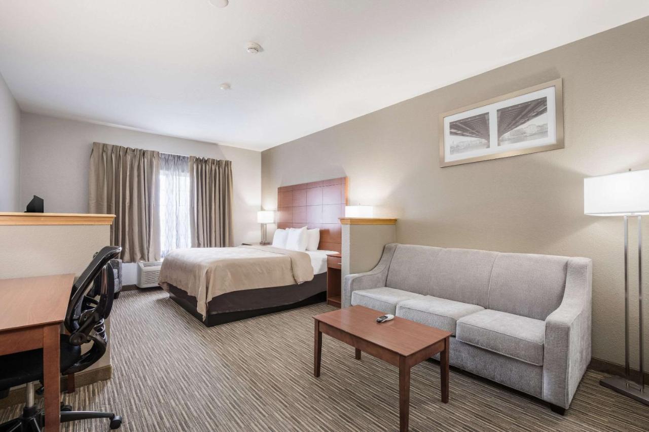 Quality Inn & Suites Lodi I-90 Екстериор снимка
