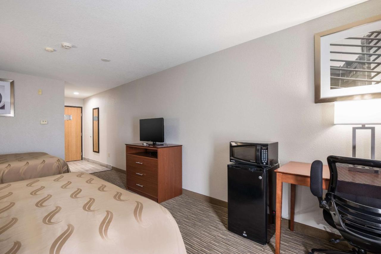 Quality Inn & Suites Lodi I-90 Екстериор снимка