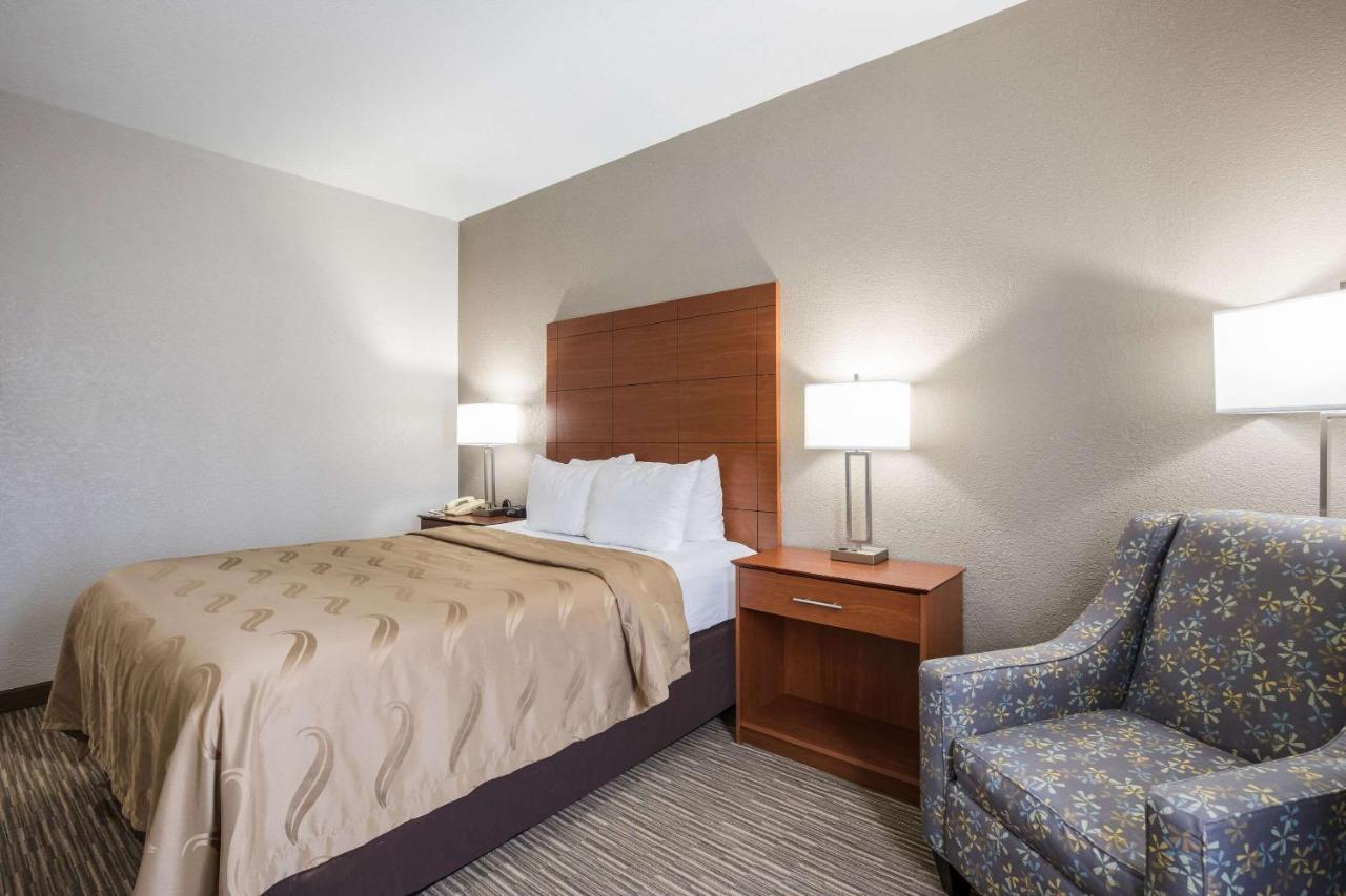 Quality Inn & Suites Lodi I-90 Екстериор снимка