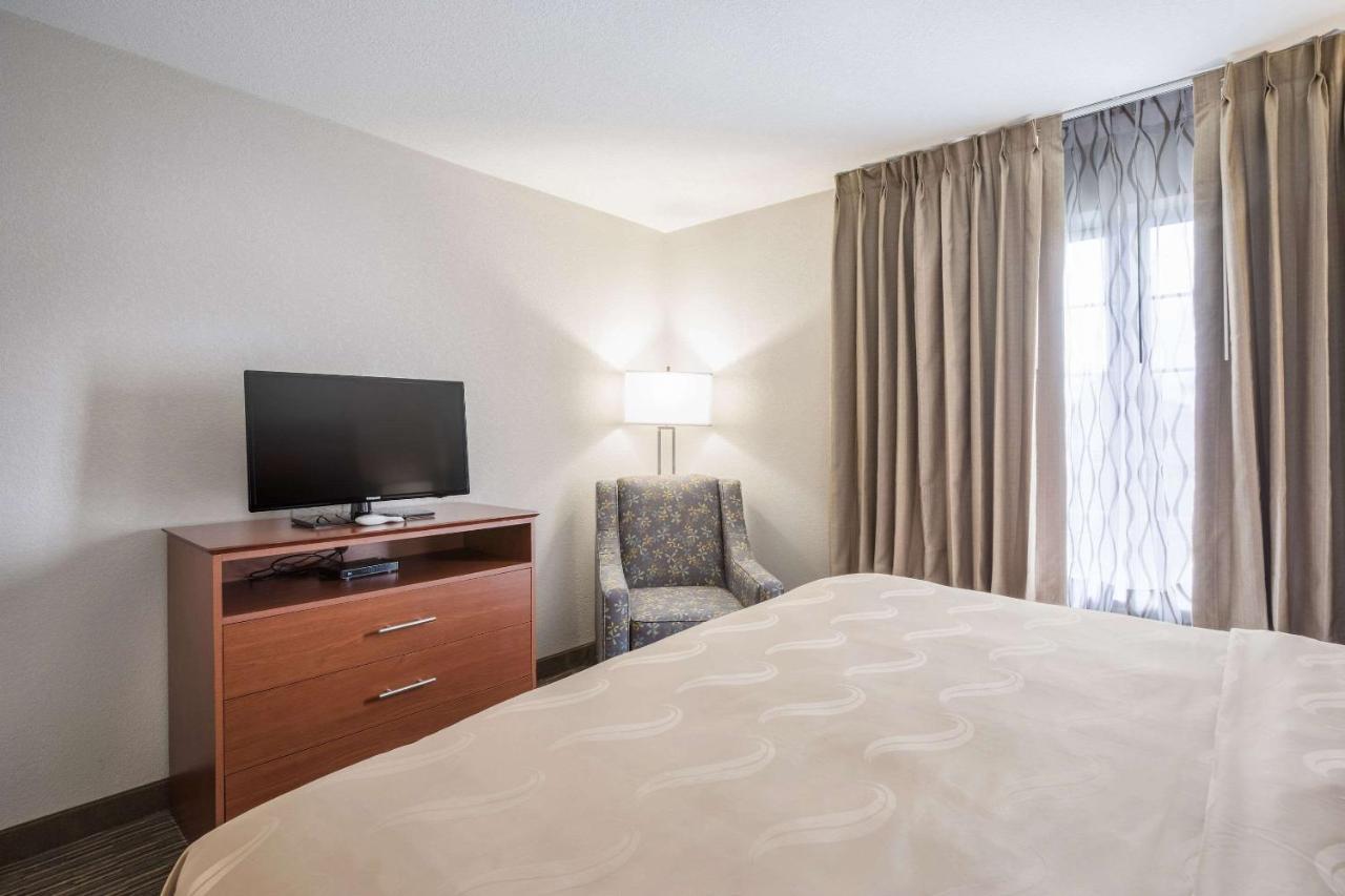 Quality Inn & Suites Lodi I-90 Екстериор снимка