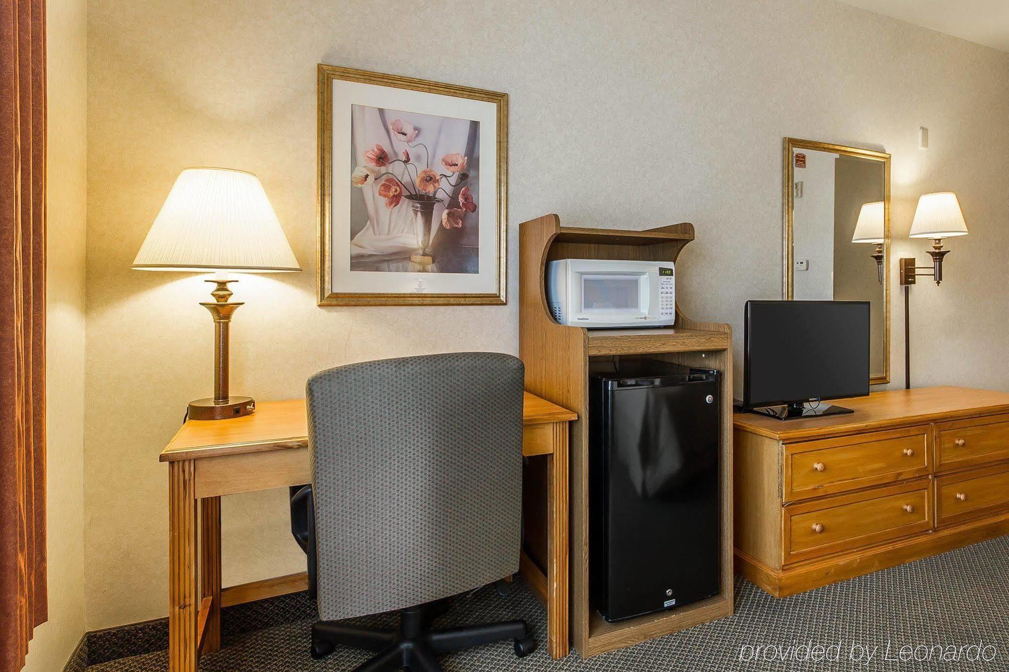 Quality Inn & Suites Lodi I-90 Екстериор снимка